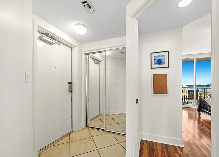 Sanibel 407